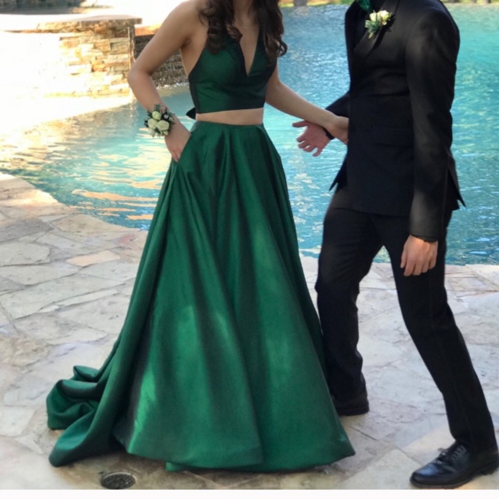 Sherri Hill Prom dress 2 piece